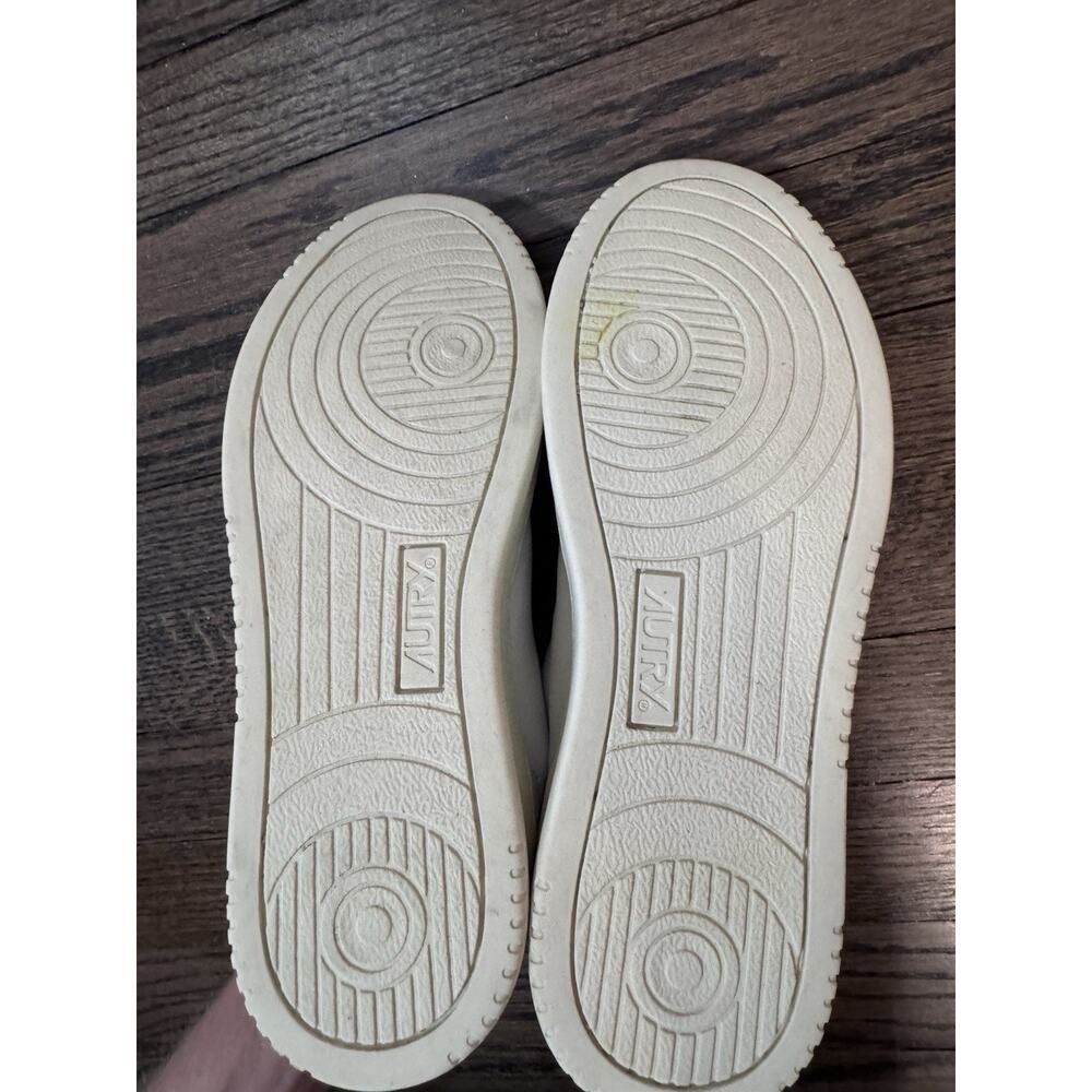 Autry Medalist Low Sneaker White Women's Sz 38 US Sz 8 $290 MSRP - Picture 7 of 16